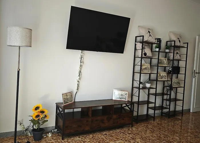 Apartment Cozy With Tax Included *